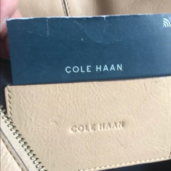🌾Cole Haan Shoulder Bag🌾 - Picture 8 of 9